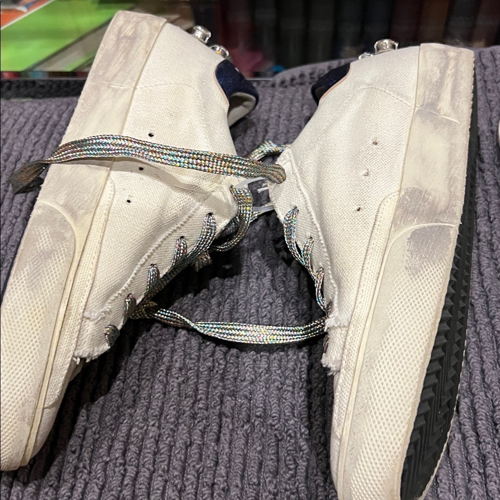 GOLDEN GOOSE limited
Size 37 Superstar Sneaker Embellished - Picture 15 of 16